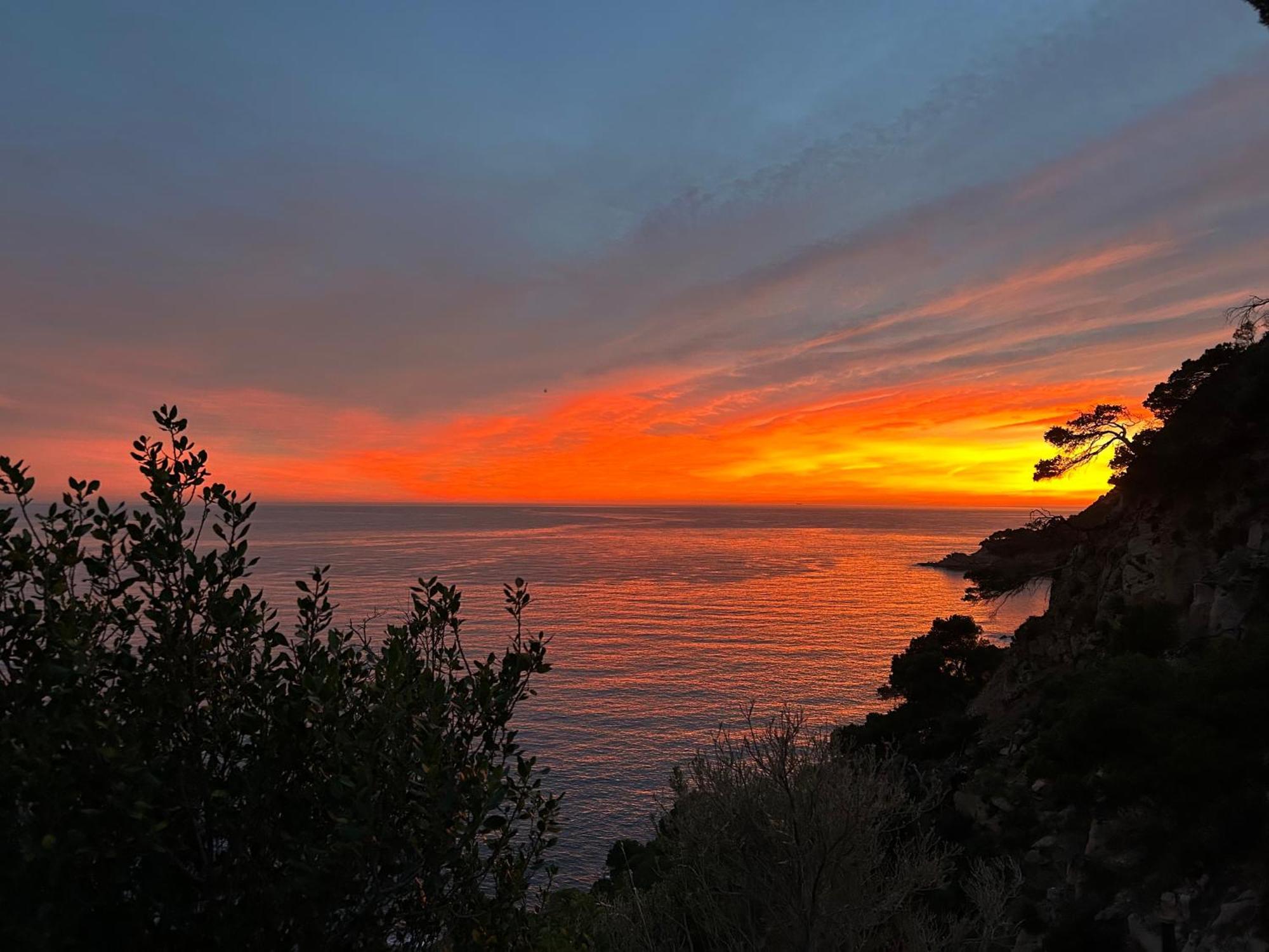 ⭑ Sea Views + Private Beach. What Else? ⭑ Tossa de Mar Exterior foto